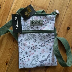 Hot Topic Harry Potter White and Green Crossbody Bag